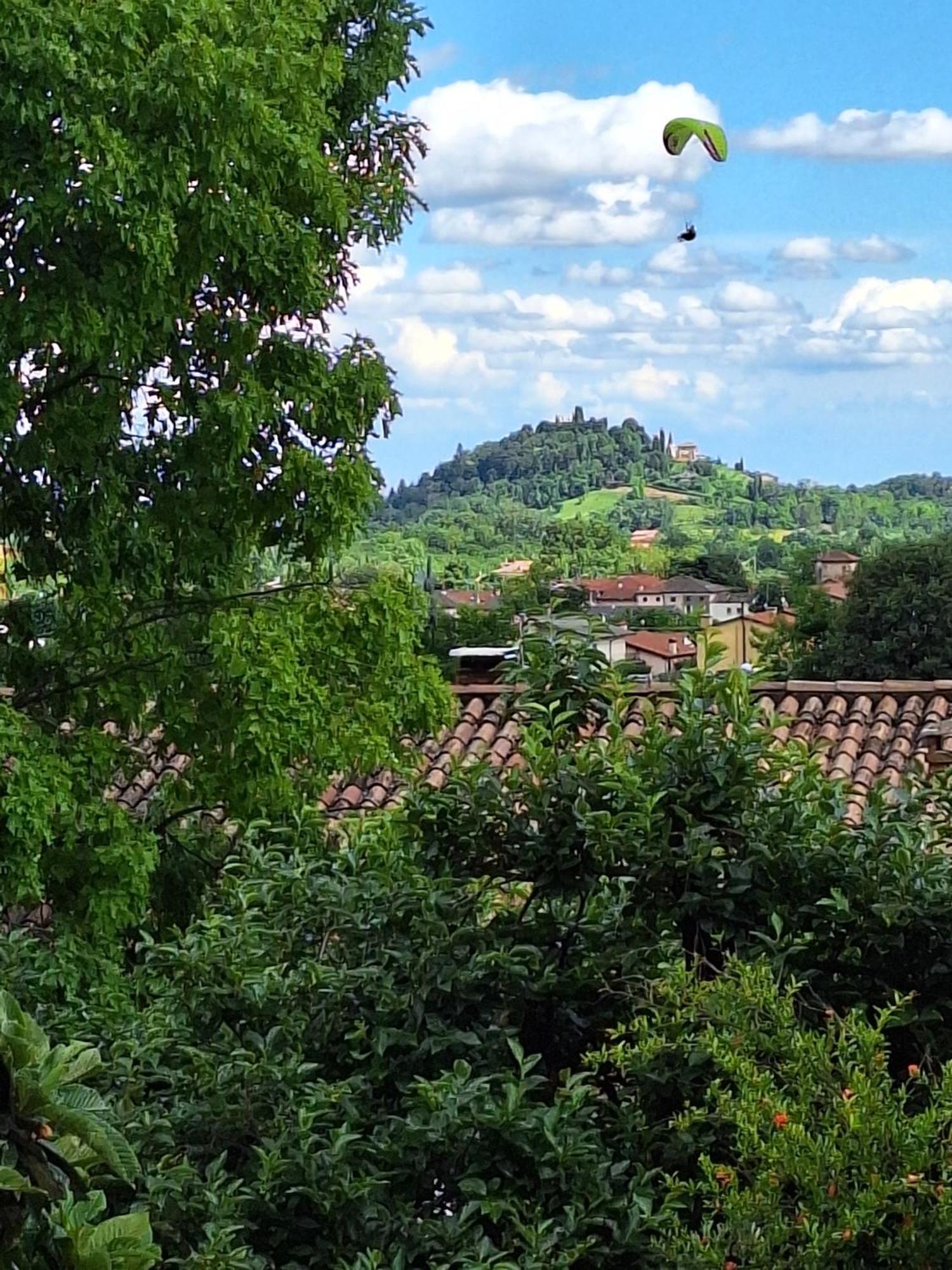 Appartamento Casa Paola Borso del Grappa Esterno foto