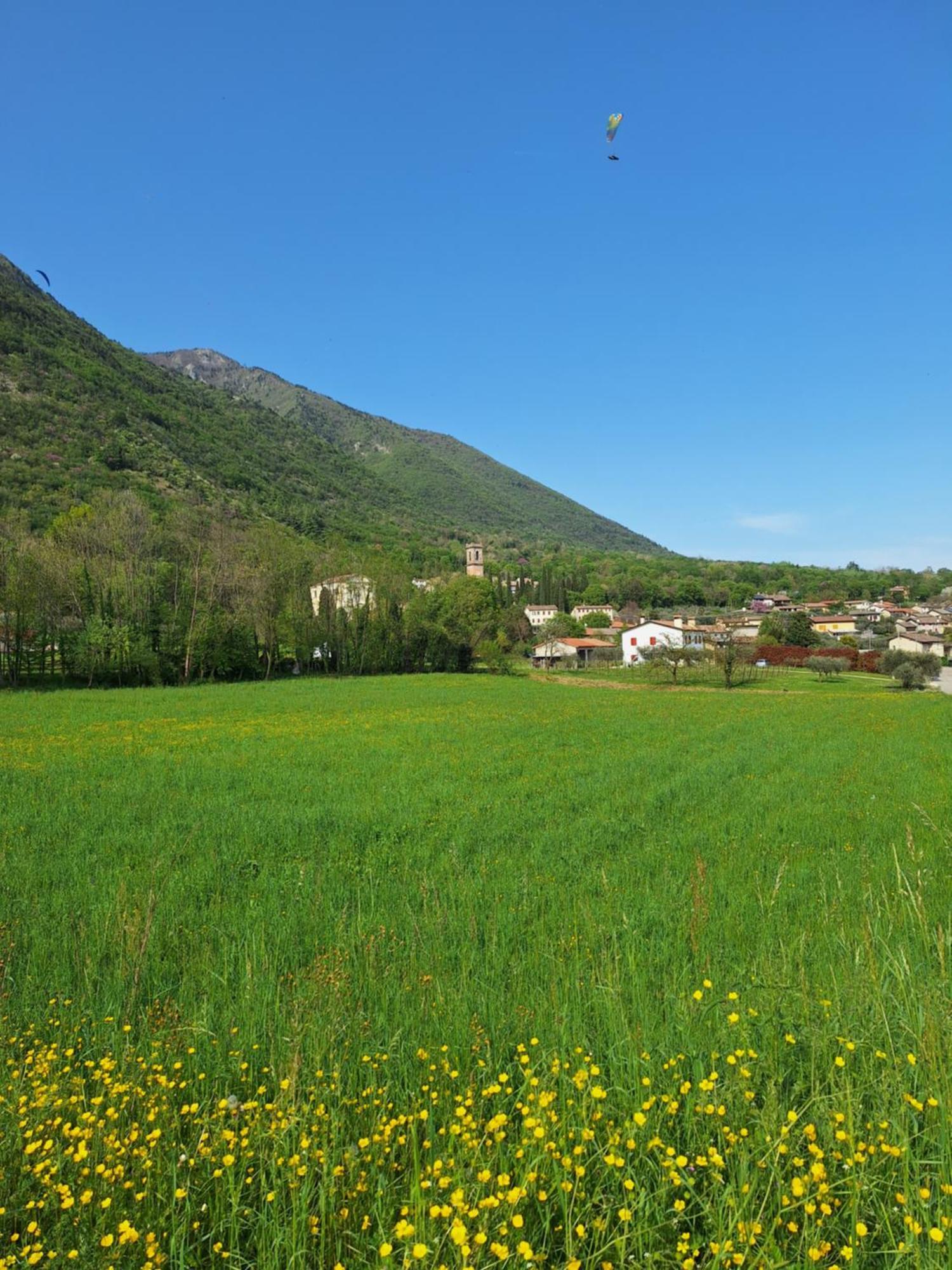 Appartamento Casa Paola Borso del Grappa Esterno foto